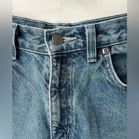 Vintage high waist relaxed fit denim short - Picture 2 of 9